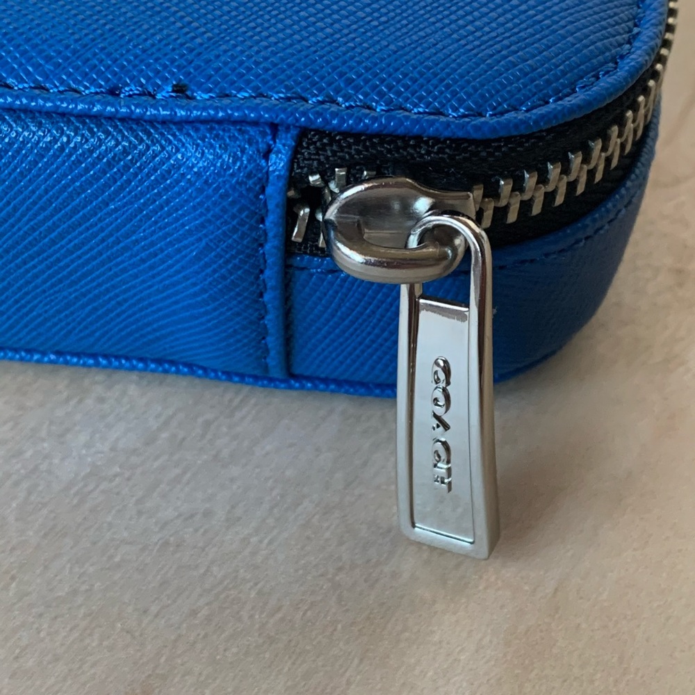 š SOLD š COACH BLUE LEXINGTON SAFFIANO LEATHER GLASSES CASE NWT - Picture 9 of 12